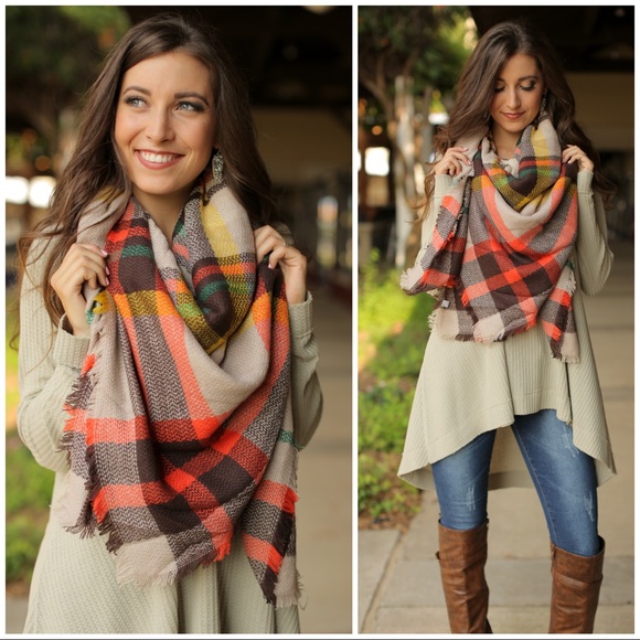 Accessories - ✨LAST ONE✨Fall colors blanket scarf